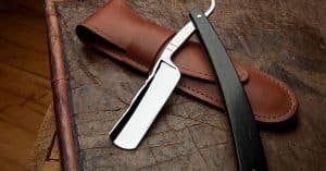 Open scheermes met bewaarhoes